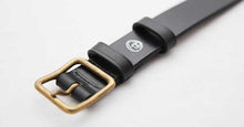 画像をギャラリービューアに読み込む, MERCER UK SADDLE LEATHER BELT(ブラック)のバックル(表)