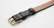 画像をギャラリービューアに読み込む, MERCER UK SADDLE LEATHER BELT(ブラック)のバックル(裏)