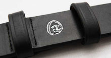 画像をギャラリービューアに読み込む, MERCER UK SADDLE LEATHER BELT(ブラック)の刻印