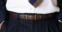 画像をギャラリービューアに読み込む, Morikawa FRENCH CALF BELT(ダークブラウン)の着用イメージ